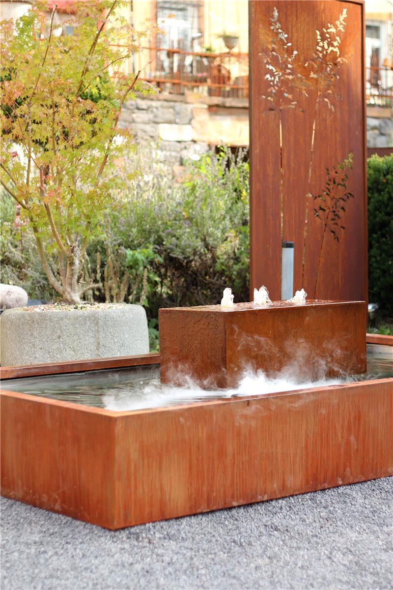 Cortenstahlbrunnen Neptun L260cm Edelrost Springbrunnen Gartenbrunnen