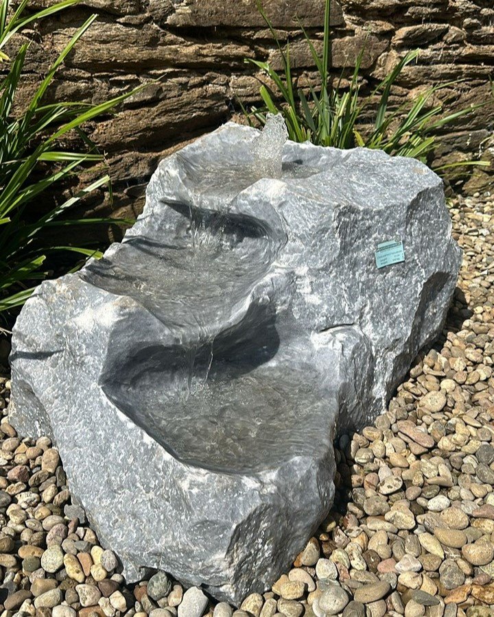 Quellstein Bachlauf Marmor L95cm mit Quellschalen Gartenbrunnen Springbrunnen